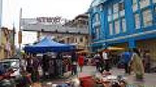 Memory Lane (Sunday morning market)