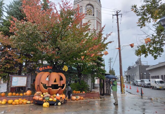 堺町交差点 (メルヘン交差点)