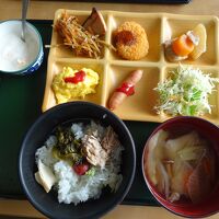 いかめしや烹鱗での朝食