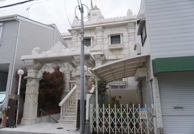 日本で唯一というジャイナ教の寺院