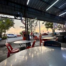 あゝ、今の時期、夕方の気候も最高！25度C前後。