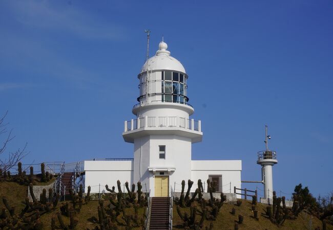 宮崎県の最南端に建つ白亜の灯台