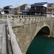 油津の堀川運河に架かる橋