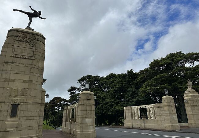 オークランド ドメイン