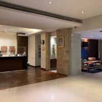 ロビーは洗練された雰囲気になっていました