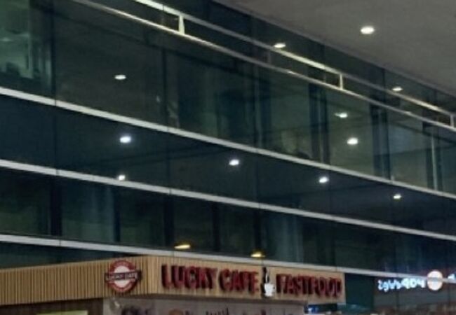 ラッキーカフェ