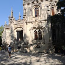 西洋のお化け屋敷?? メインとなる 宮殿