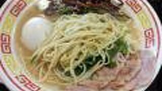 手ごろなラーメン店