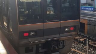 京阪神地区の普通列車の車両は言うほど快適ではないと思います