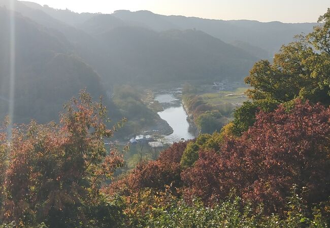 千曲川を見おろす展望台