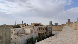 北門から登ります