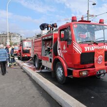 一度、ガラタ橋上層に消防車数台が停まっていてドッキリ。