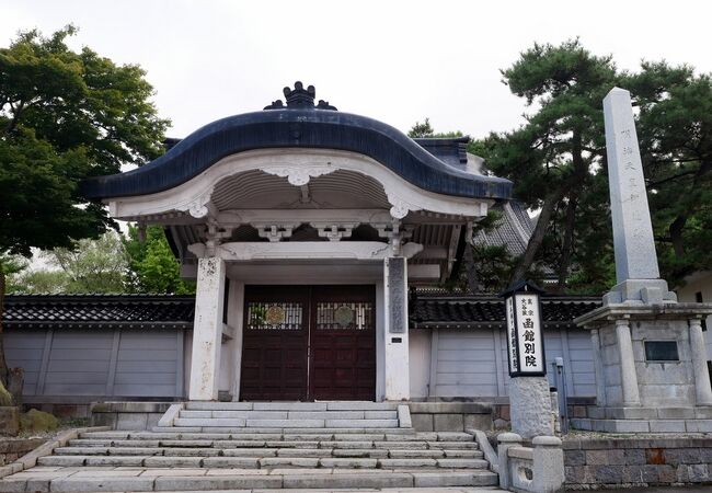 東本願寺函館別院