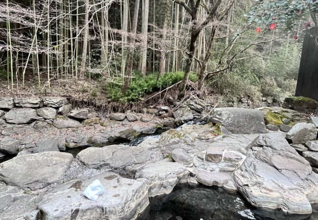 秘境七滝 お宿 華坊