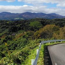 途中に安達太良山系が望めます