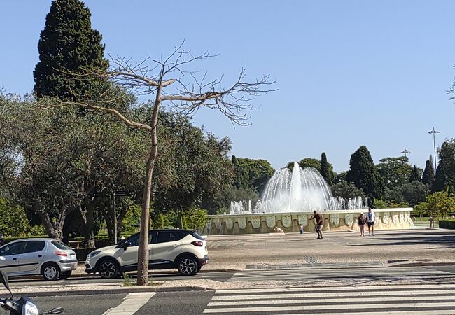 ベレン地区のほぼ中央にある綺麗な公園