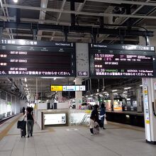 仙台駅の新幹線ホームは２面４線