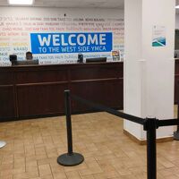 チェックインはパスポートをコピーされる