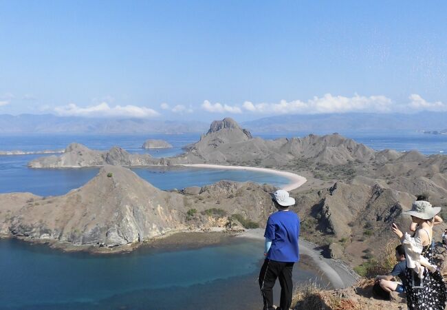 パダール島