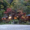 建物と温泉は素晴らしいが食事は貧弱