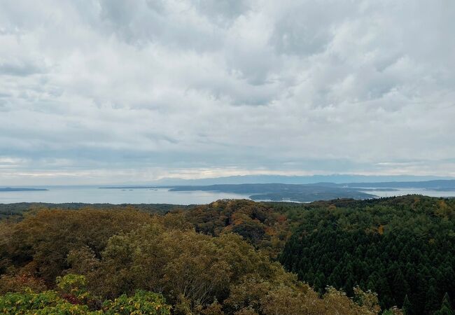 海越しの立山連峰が見えました。