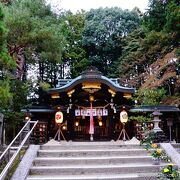 宮本武蔵と吉岡一門の決闘にまつわる伝説が残る神社