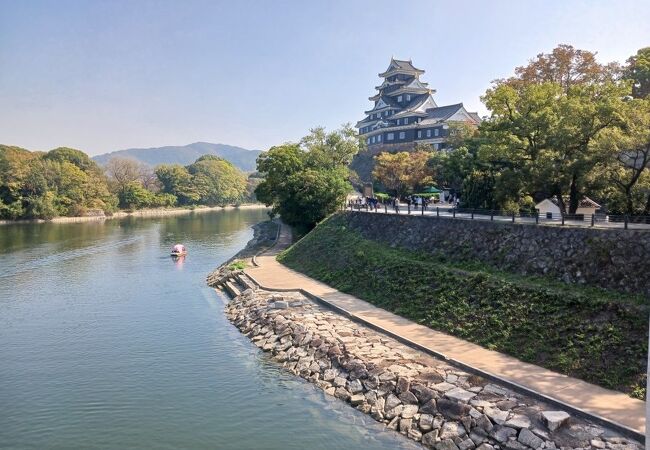 後楽園から岡山城へ