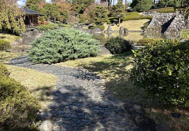明治建築の迎賓館と貴賓館と茶室と日本庭園