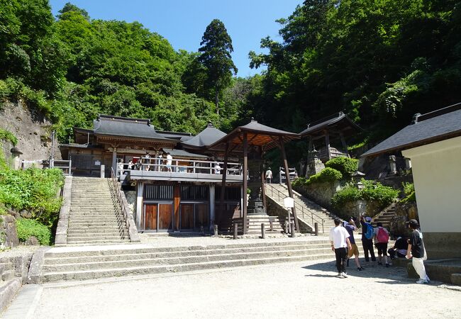 奥之院 大仏殿