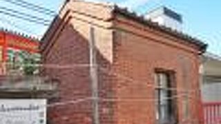 旧東海道線のランプ小屋