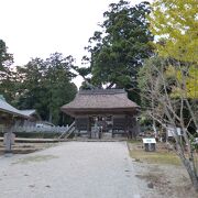 伝説の似合う神社