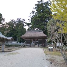 伝説の似合う神社