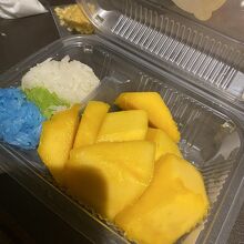 これは大、マンゴーたっぷりでお腹いっぱいになりました