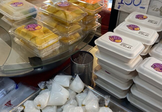 カオニャオマムアンの名店！