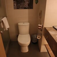 トイレ、シャワールーム、