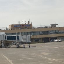 鳥取空港 鳥取砂丘コナン空港