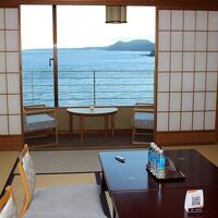 和室１４.5畳の部屋から、相模湾が一望できました