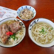 臨時休業や早じまいに要注意！ソーキそばが美味しい人気店を再訪