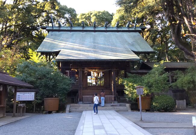 小田原城跡公園に鎮座