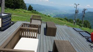 山上でのんびりできる楽園