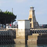 明治時代に花崗岩で作られた珍しい灯台