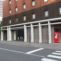 好立地のグリーンリッチホテル広島新幹線口の玄関