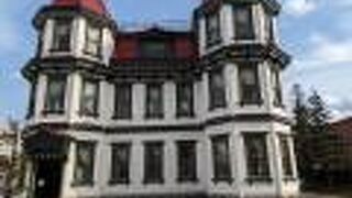 とてもかわいい洋館