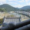 大洲城からや、大洲の景勝地にある臥龍山荘からも整った姿が綺麗です