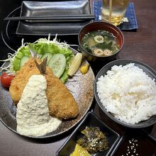 なぎ屋 (エカマイ店)