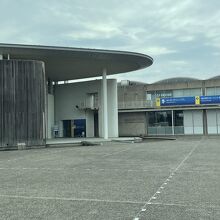 来場者がなぜか少なかったです。