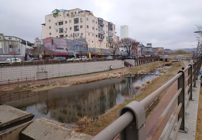 水原市内を