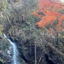 払沢の滝