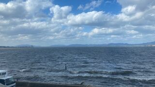 街中にあります