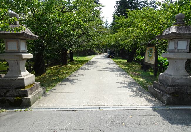 上杉神社がありますよ！